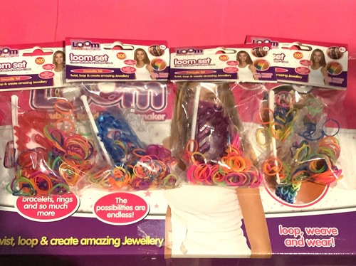 Rainbow loombands monster - rainbow,