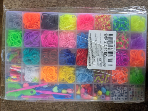 Colourful rubber band bracelet - band,