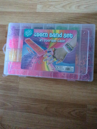 Loom band set storage - band,